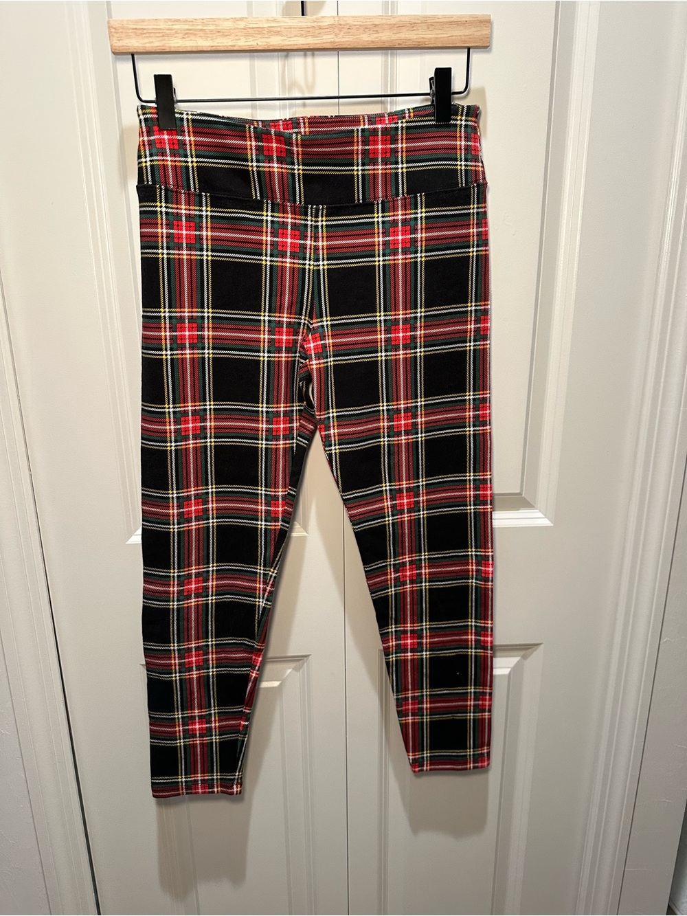 J. Crew Black Red Yellow Plaid Stretch Leggings 23” inseam NWOT
